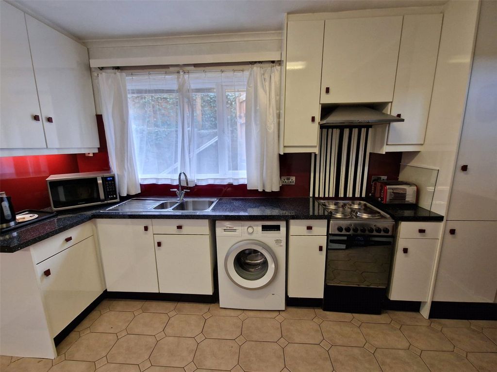 Property photo 3 of 14 Picture No. 19