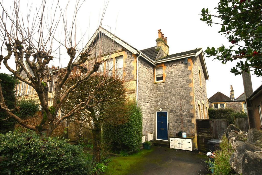 Property photo 1 of 16 Picture No. 38