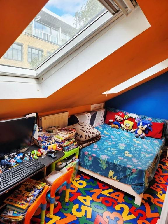 Property photo 3 of 11 Photo 3