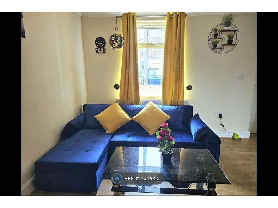 Property photo 2 of 15