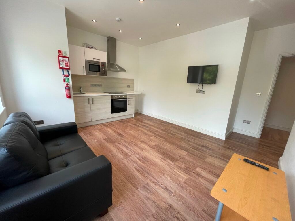 Property photo 2 of 6