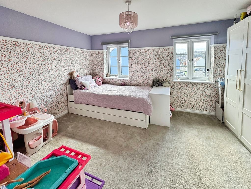 Additional image 8 of 3 bed town house for saleKing Oswald Drive, Blaydon NE21
