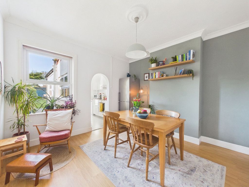 Property photo 3 of 16 Dining Room