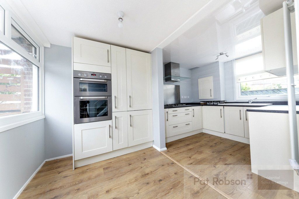 Property photo 2 of 12 Picture 2