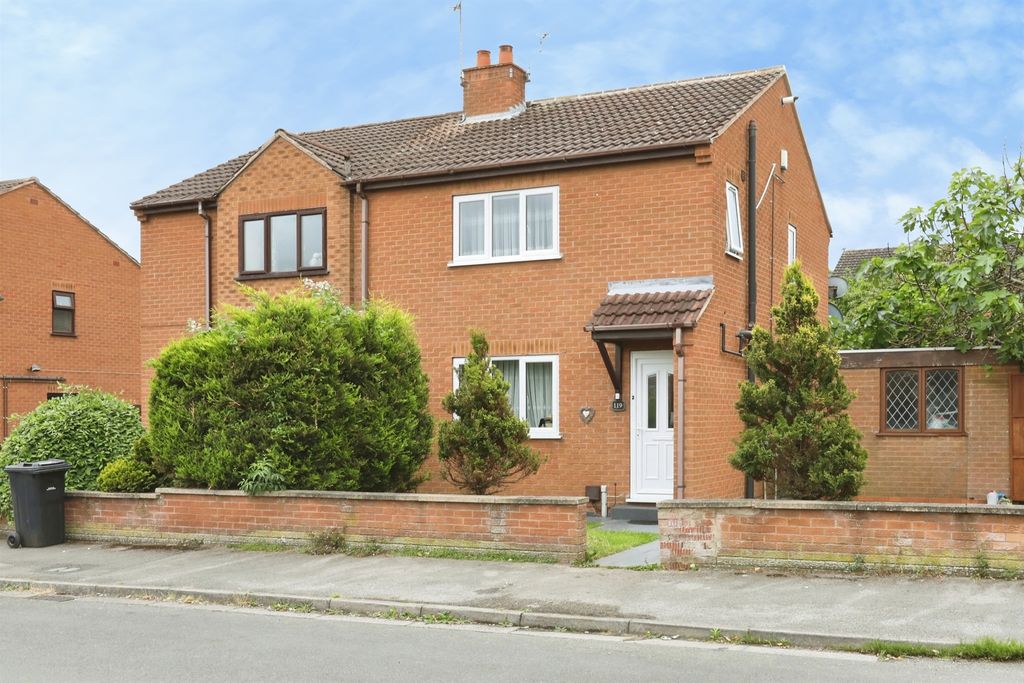 Property photo 1 of 13