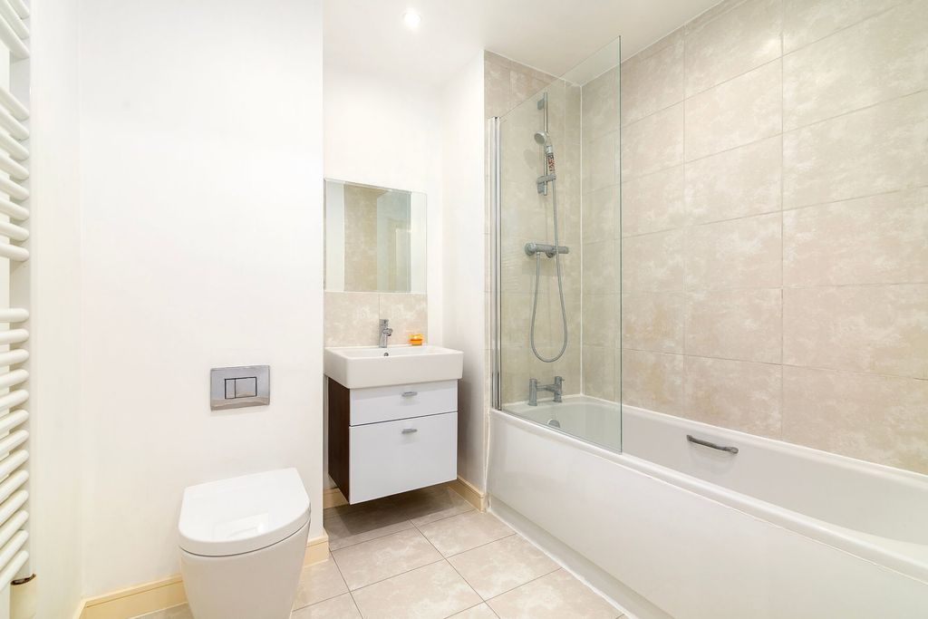 Property photo 3 of 5