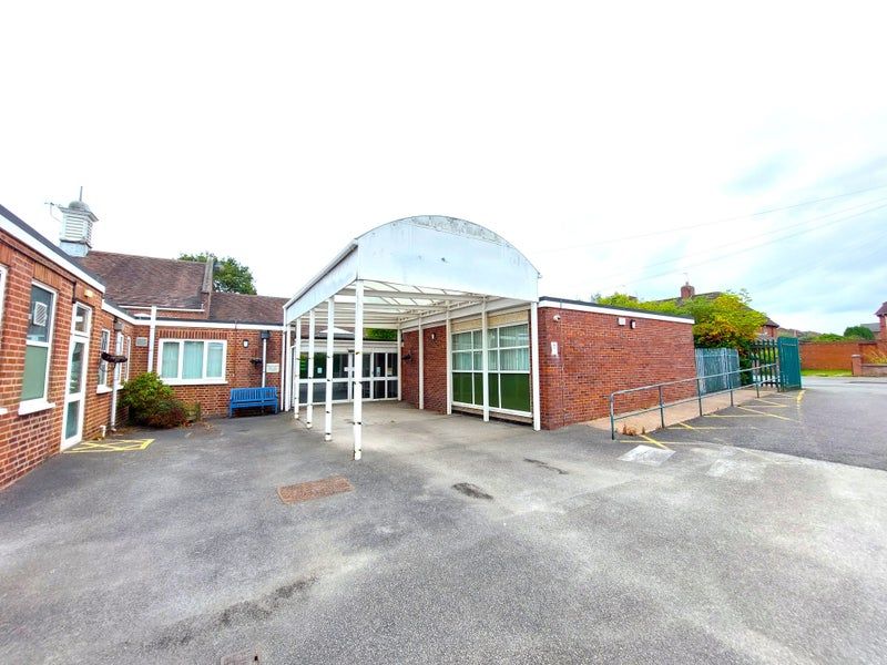 Property photo 1 of 13