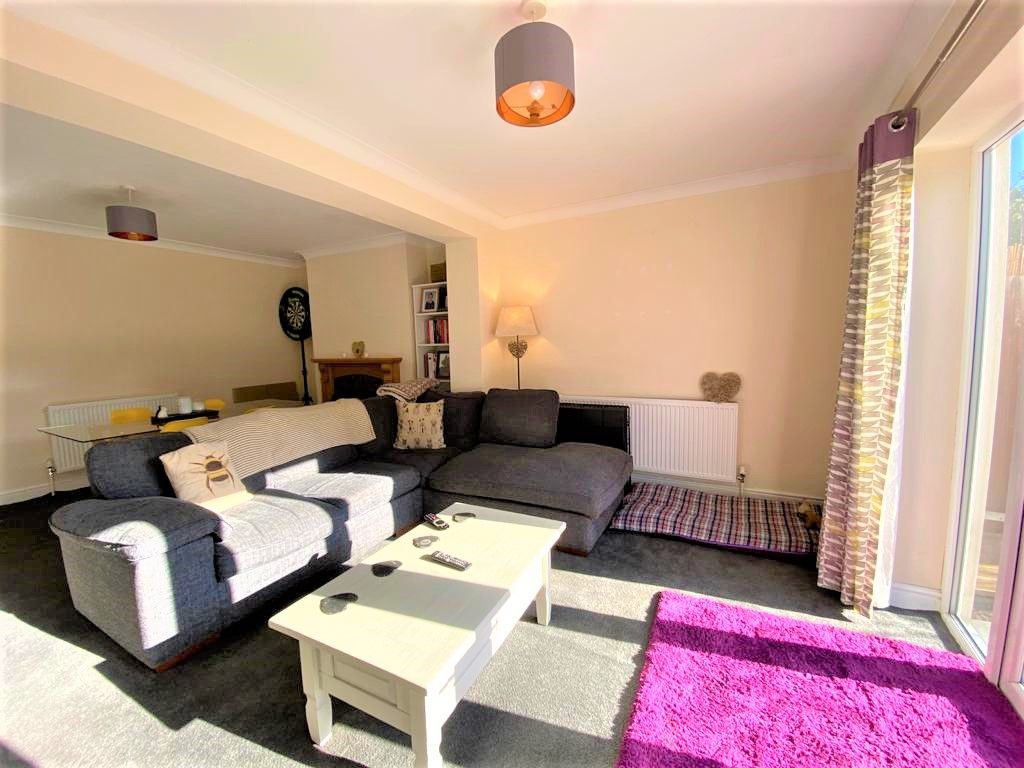 Property photo 3 of 10 5A31Ccd1-70A6-4Ad1-B