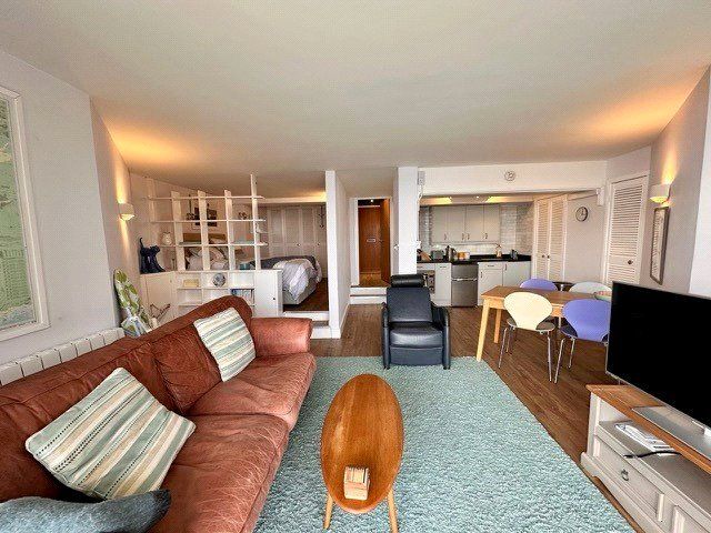 Property photo 2 of 10 Picture No. 11