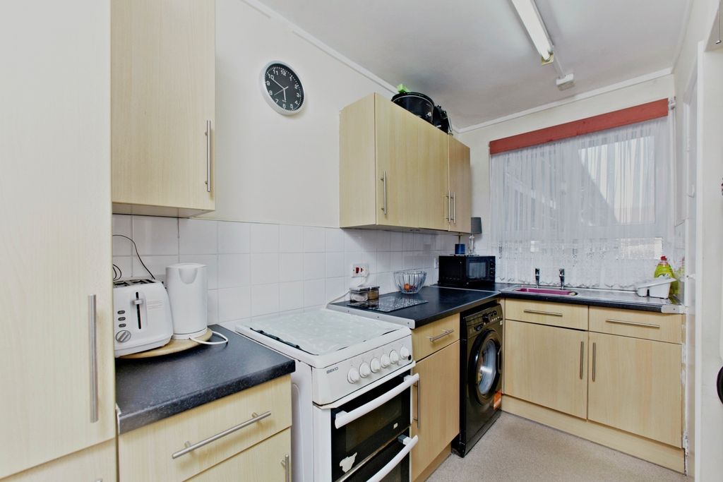 Property photo 3 of 13 Pbox-Img.Jpg