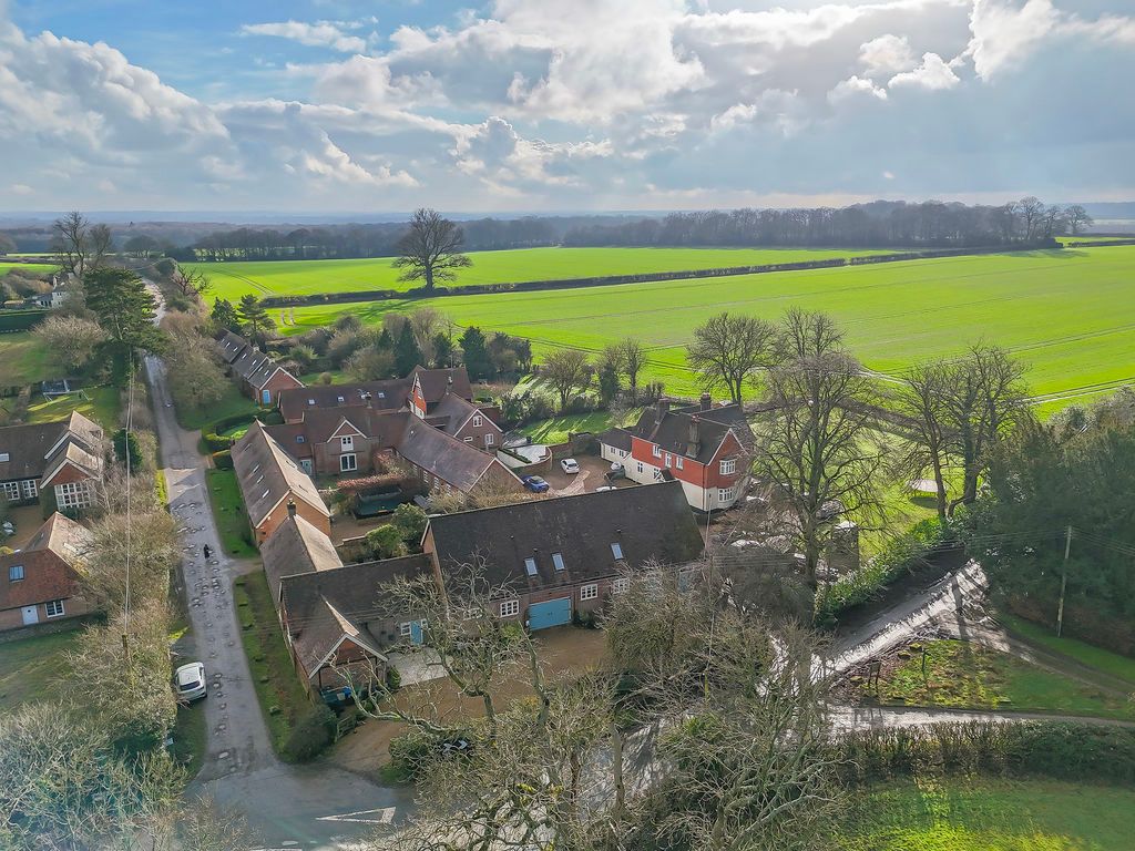 Property photo 2 of 40 Photo 38