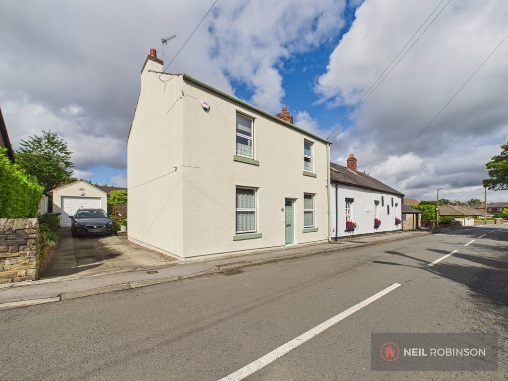 Property photo 1 of 36