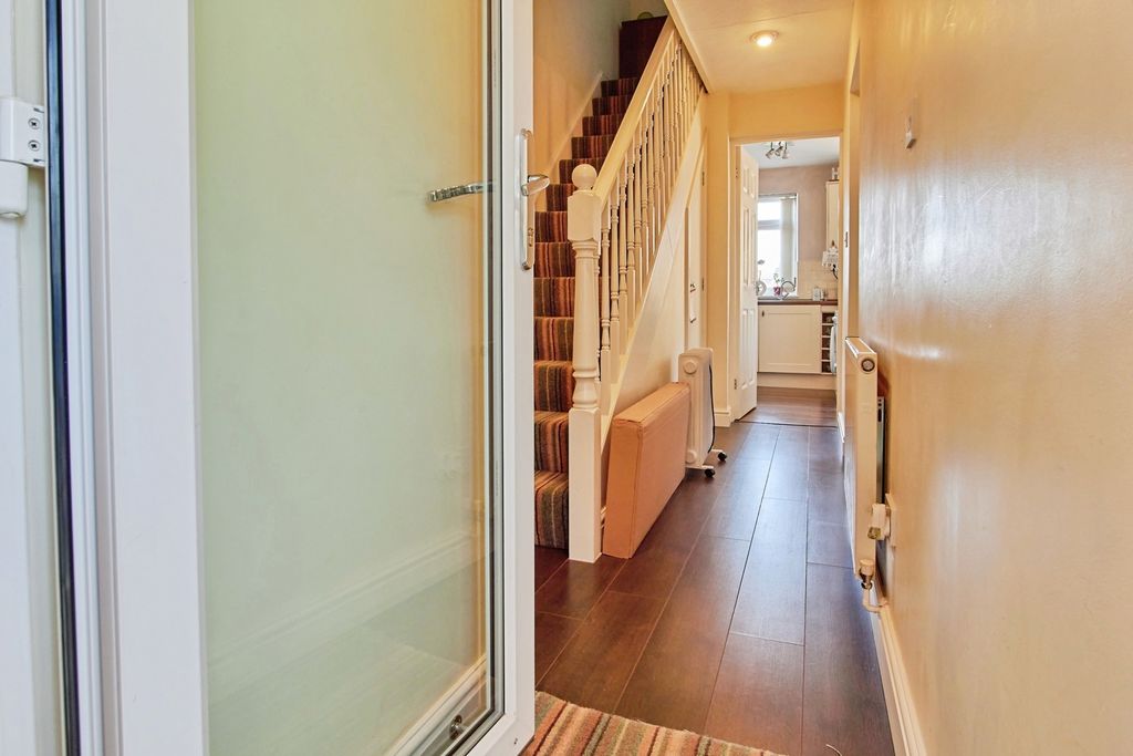 Property photo 3 of 20 Pbox-Img.Jpg