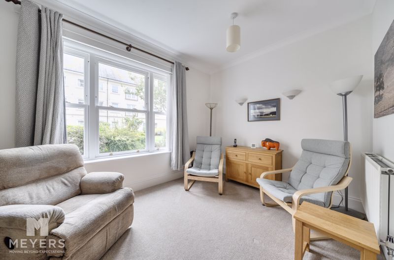 Property photo 3 of 9 Photo 10