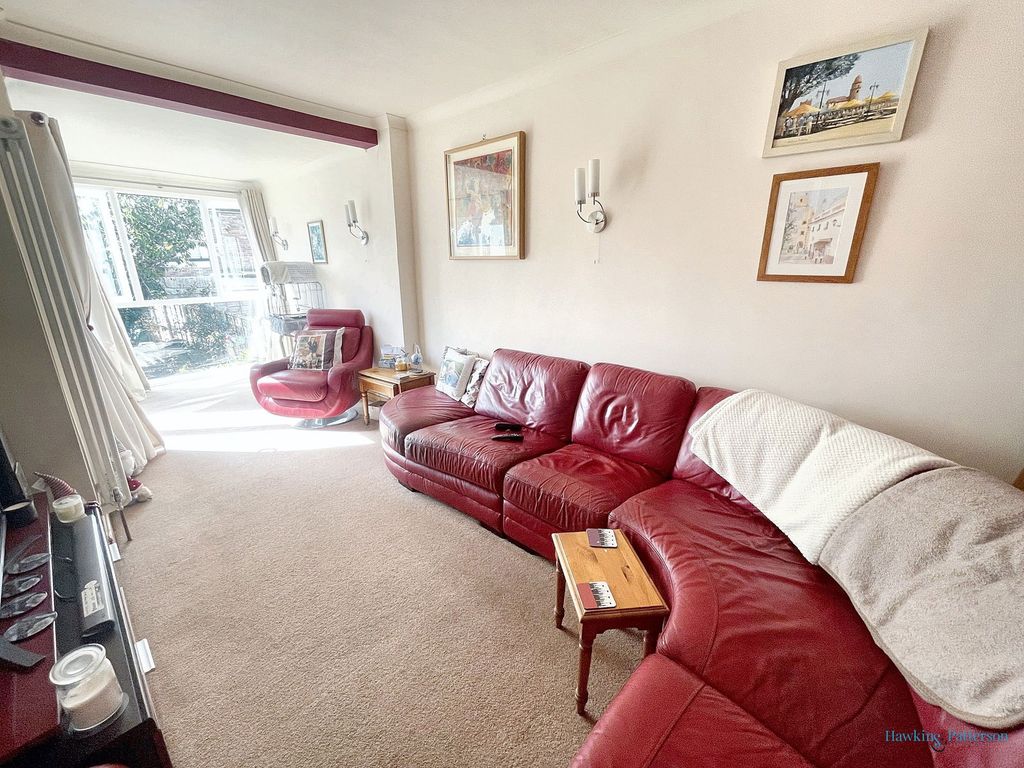 Property photo 3 of 16
