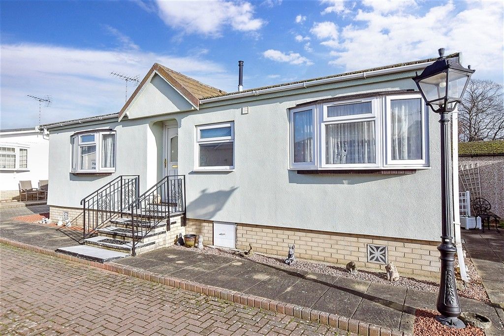 Property photo 1 of 13 External (Web)