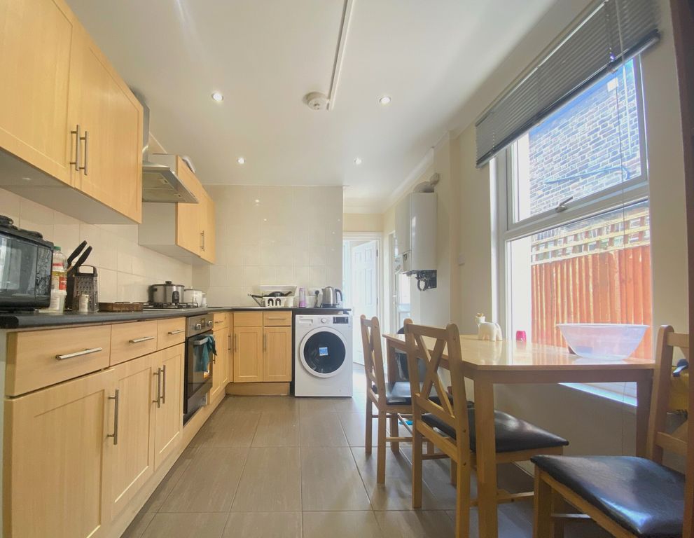 Property photo 1 of 4 Listing_318931_0059_Ed4E2980