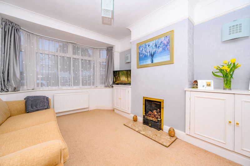 Property photo 3 of 19 Living Room