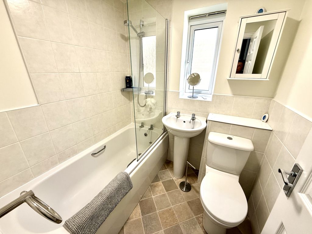 Property photo 3 of 3 Img_9972