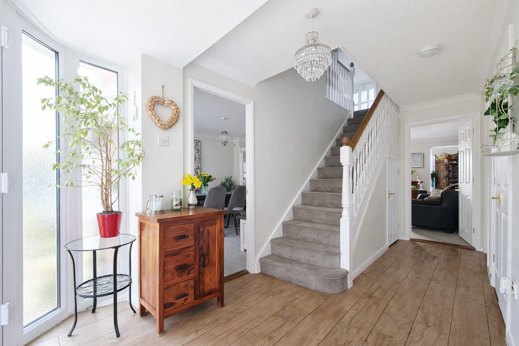 Property photo 3 of 36