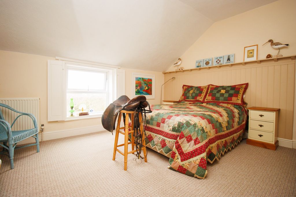 Additional image 15 of 4 bed terraced house for saleWest Avenue, Filey YO14
