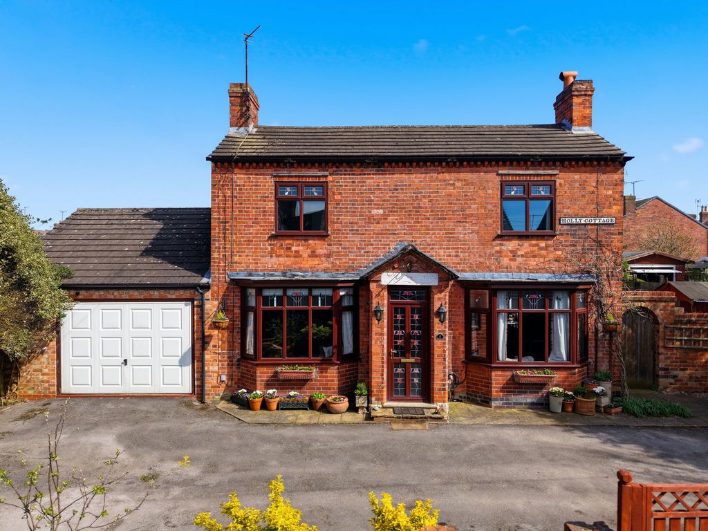 Property photo 1 of 28