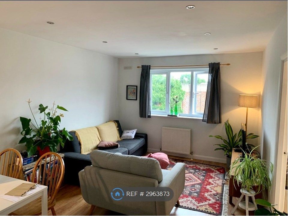 Property photo 1 of 14 Living Area