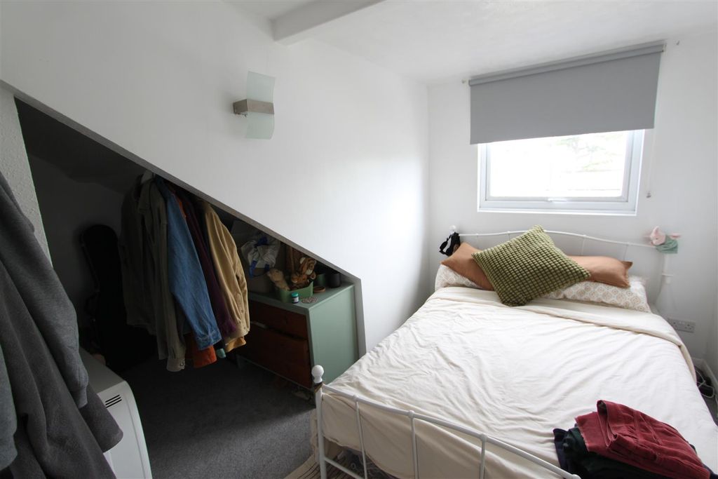 Property photo 3 of 5 Img_5060.Jpg