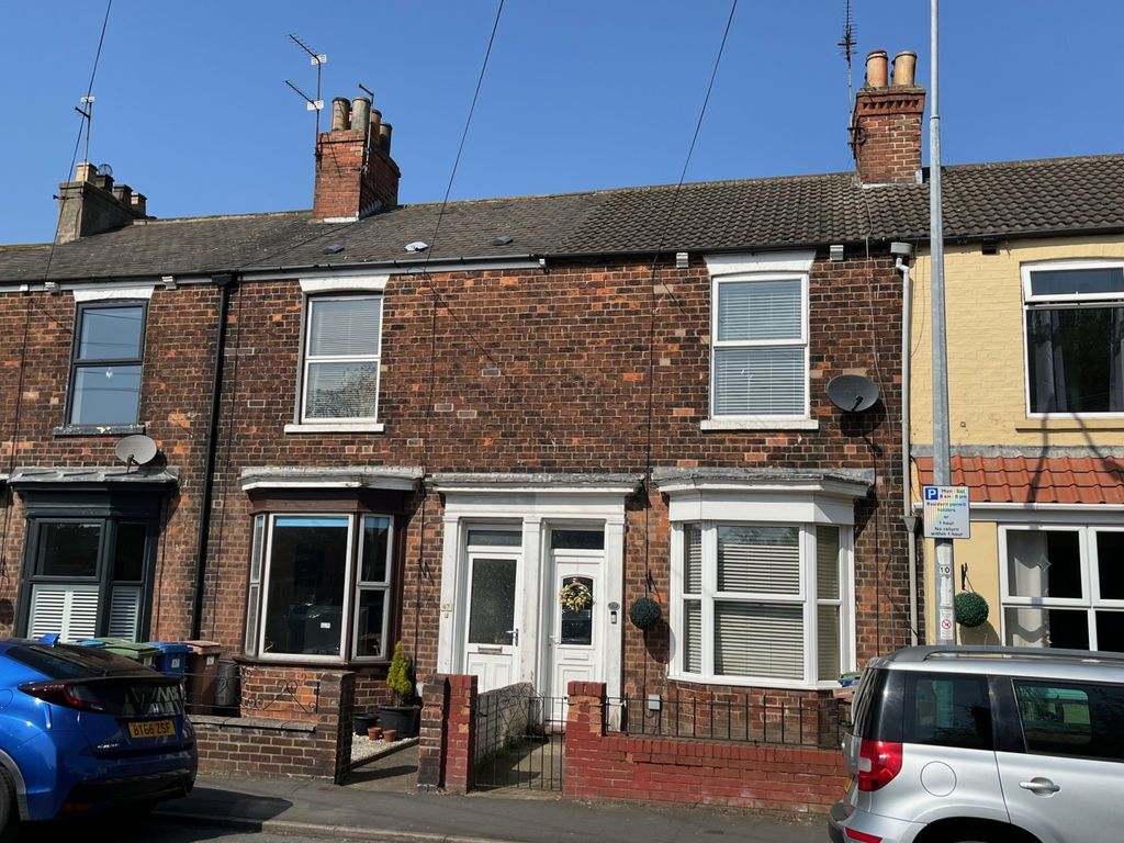 Property photo 1 of 1 3 Bedroom House (Bedroom 3 Linked Through Bed 2)