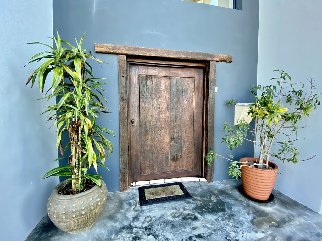 Property photo 2 of 45