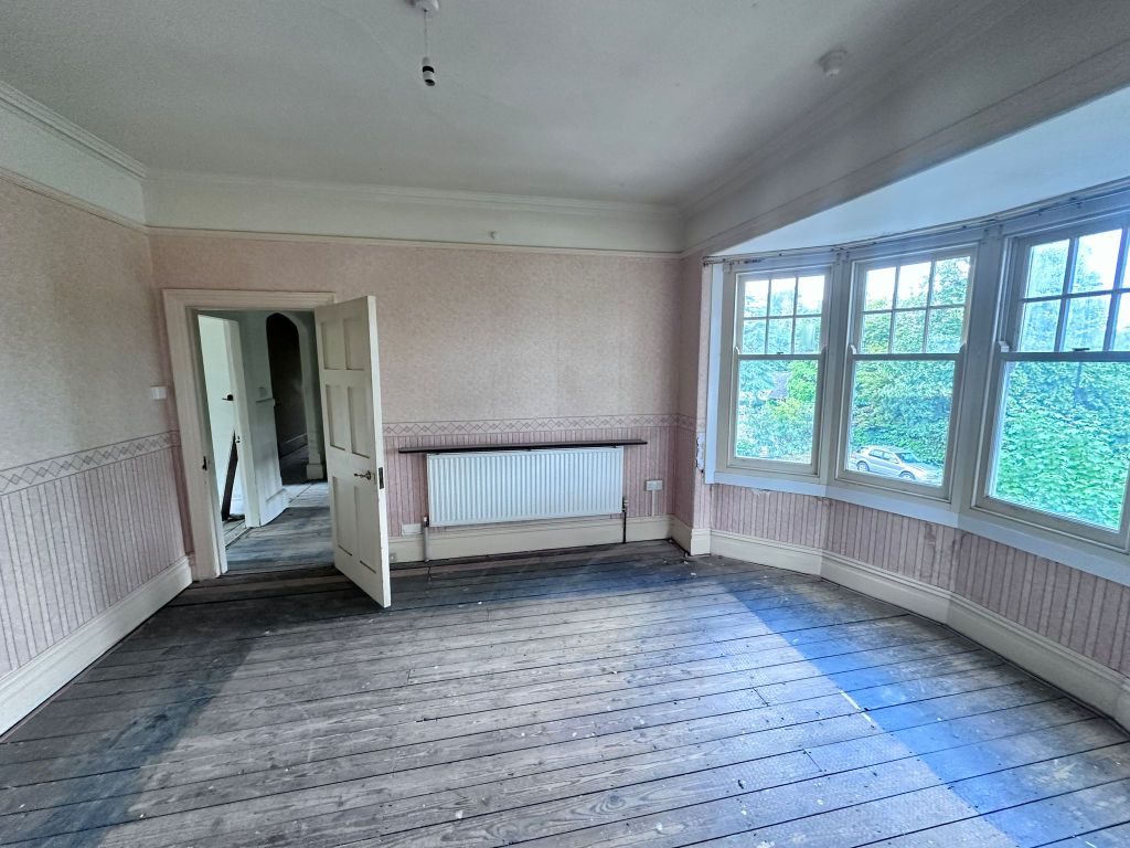 Property photo 3 of 4