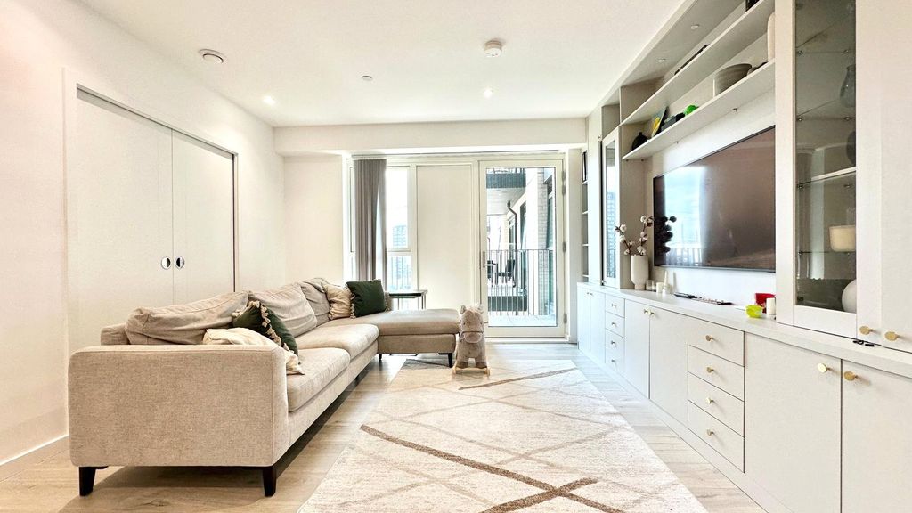 Property photo 3 of 15 Picture No. 06