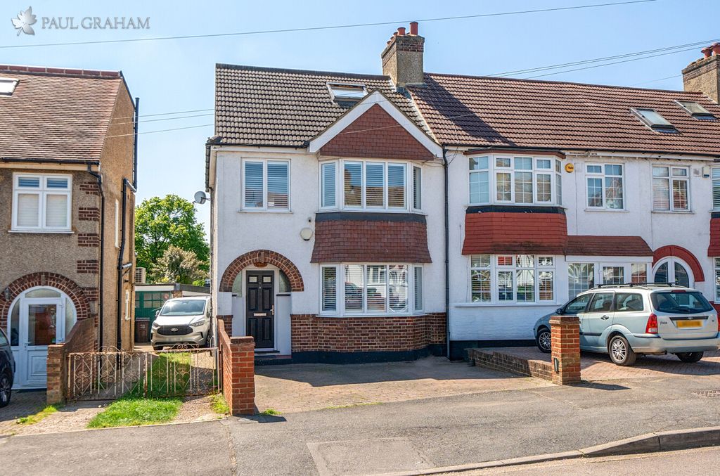 Property photo 1 of 24