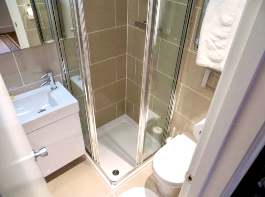 Property photo 3 of 5
