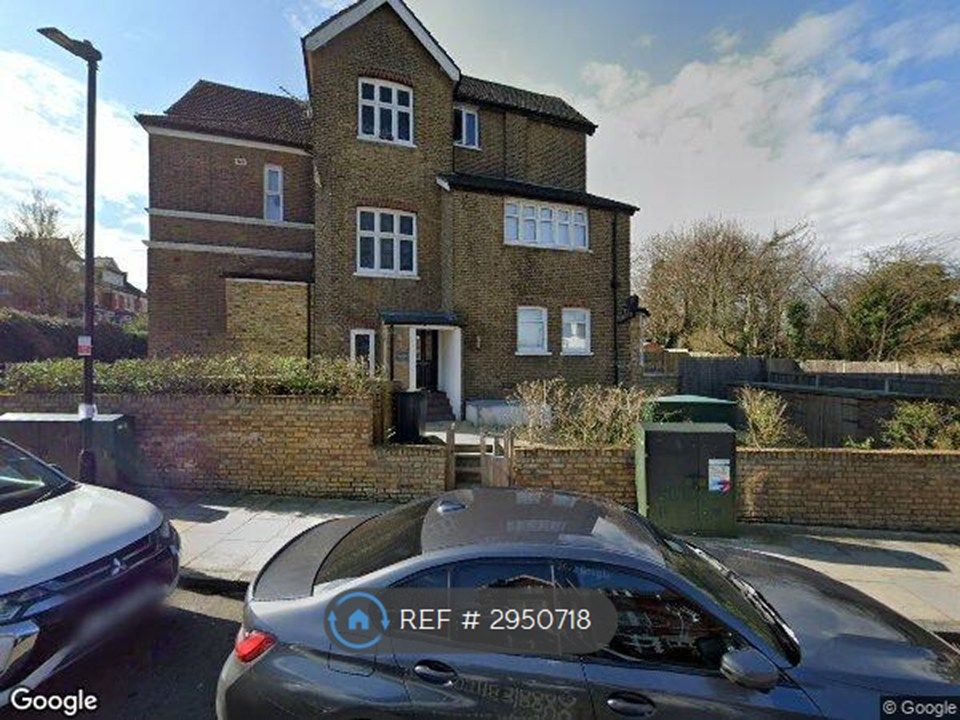 Property photo 2 of 8