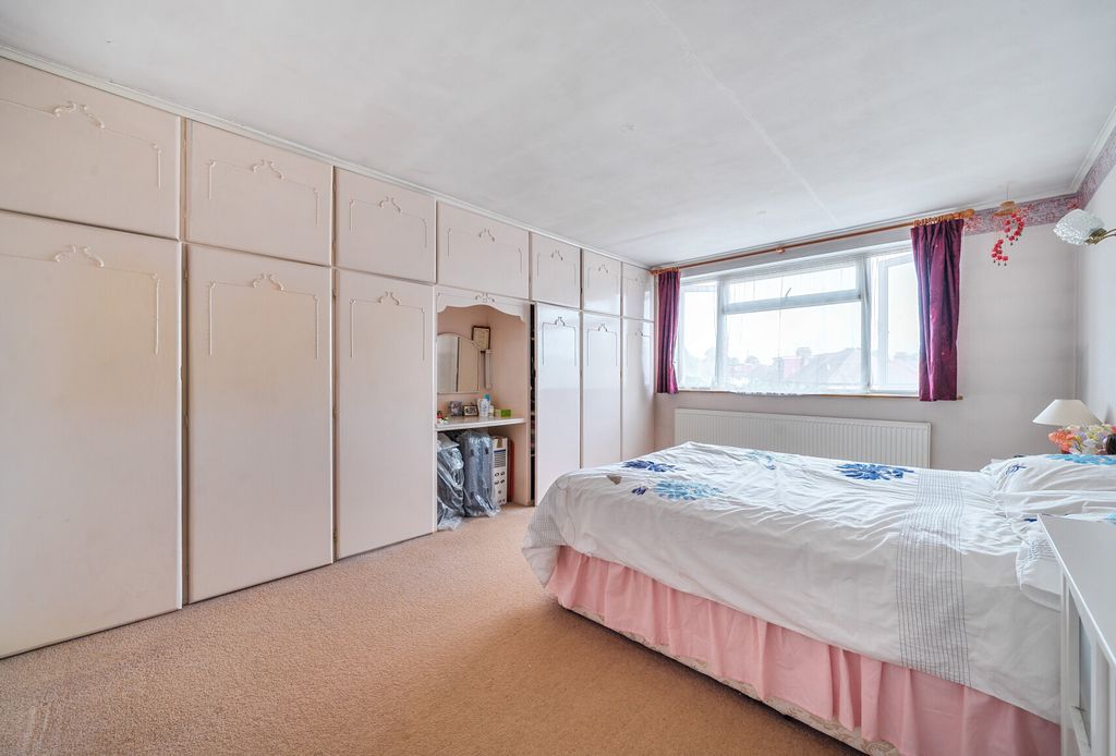 Property photo 3 of 10 1495562-2-6A633c1...