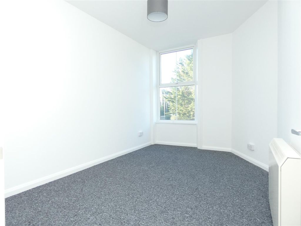 Property photo 3 of 5 General 16669823_781