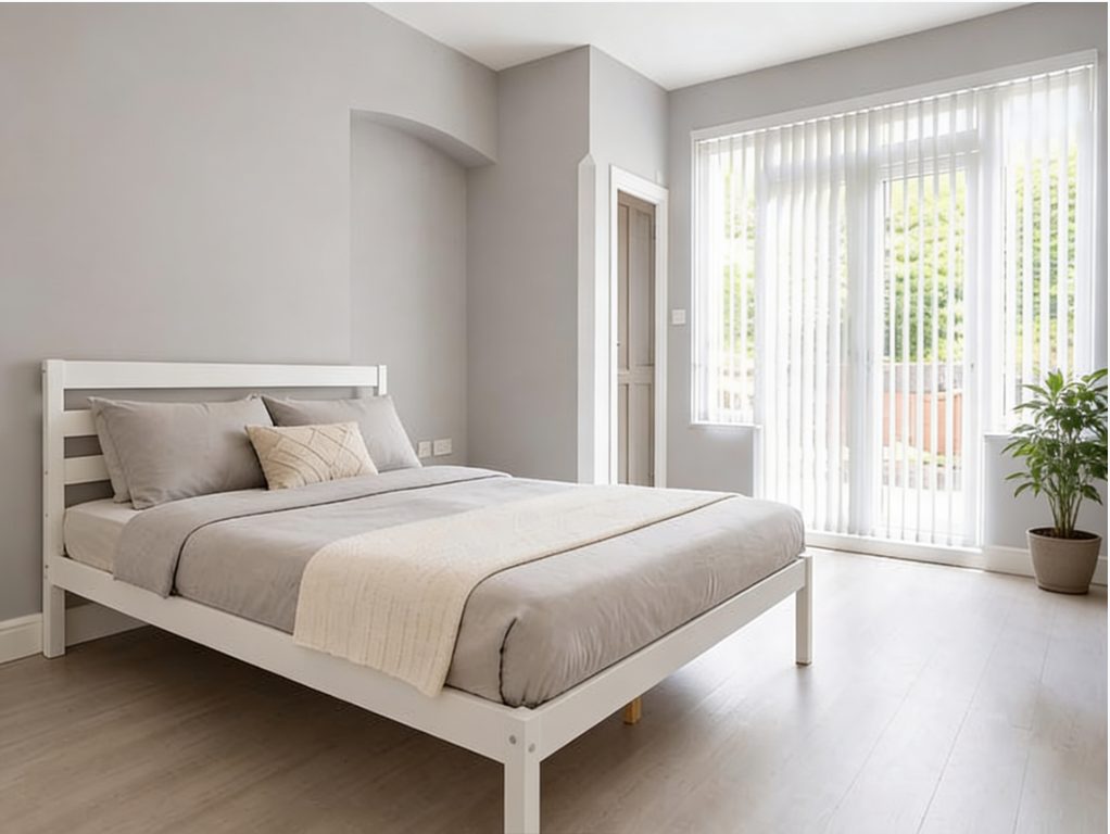 Property photo 1 of 10 Biscot Road 2