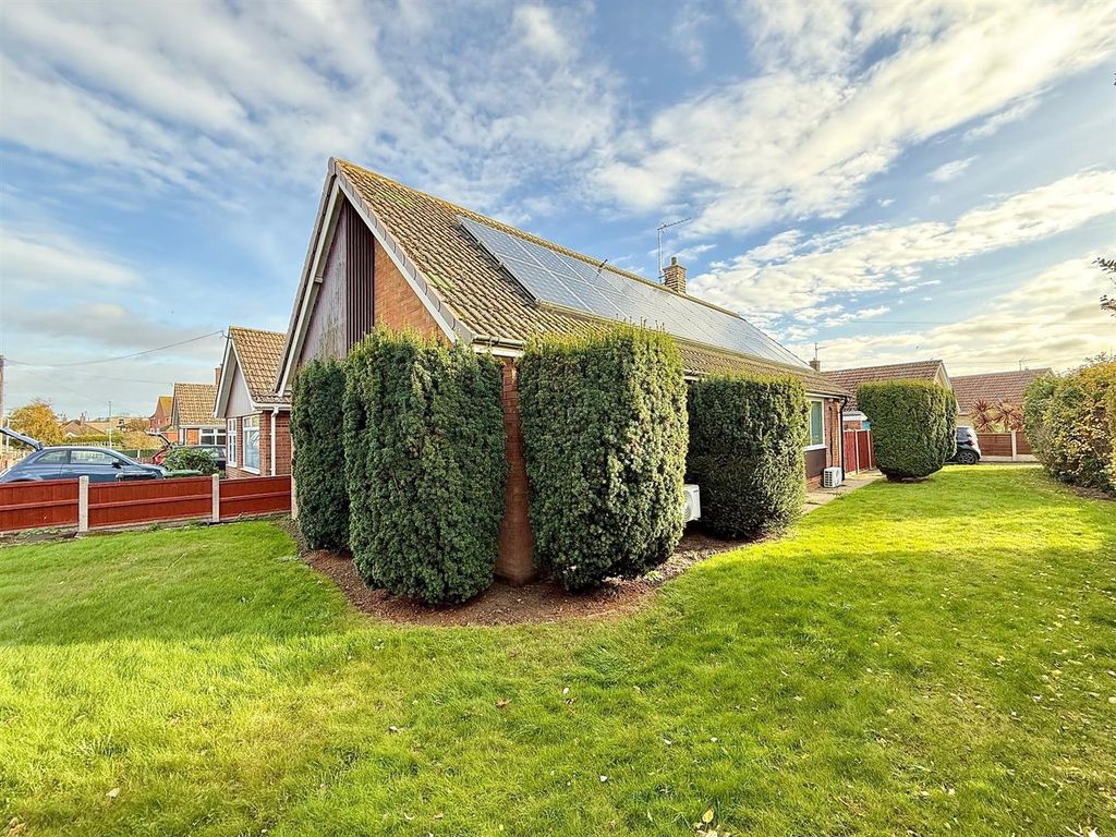 Property photo 1 of 15 Garden