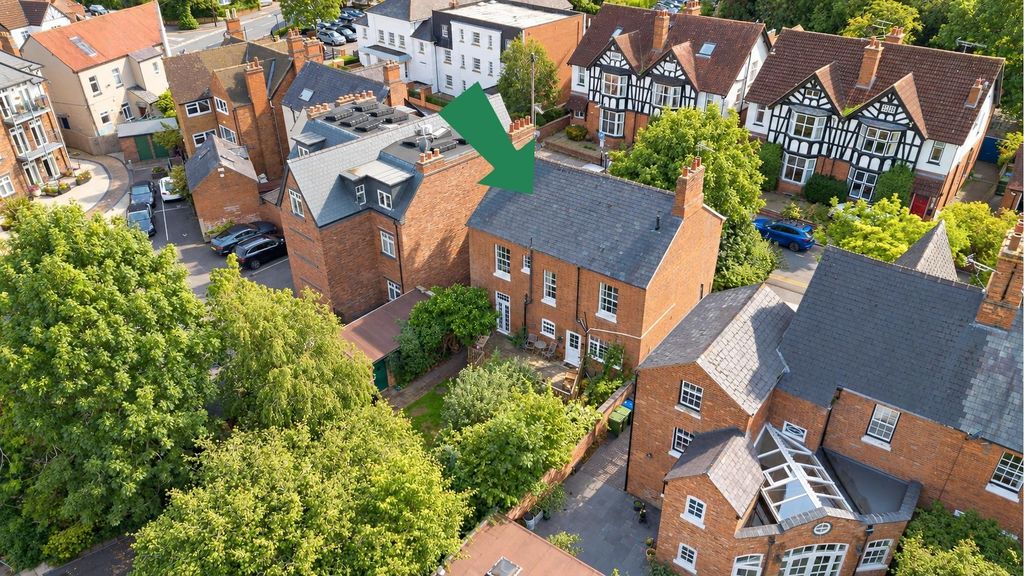 Property photo 2 of 17 14 High Street Drone Label3.Jpeg