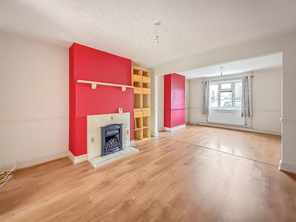 Property photo 1 of 17 21_72336.Jpg