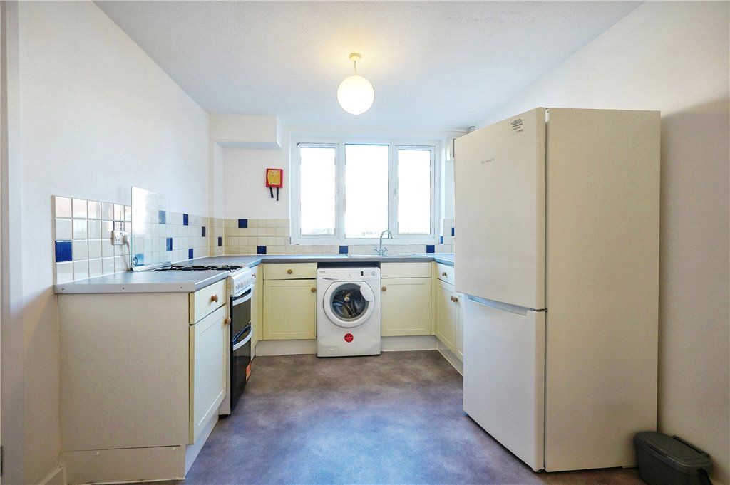 Property photo 2 of 16 Kitchen Diner