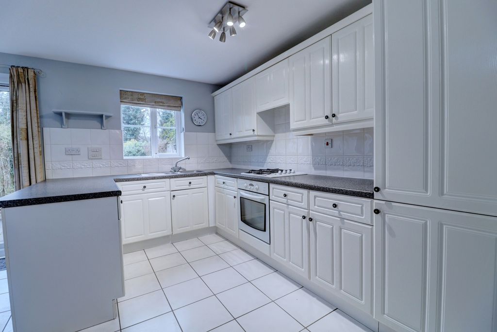 Property photo 2 of 17 Picture No. 05