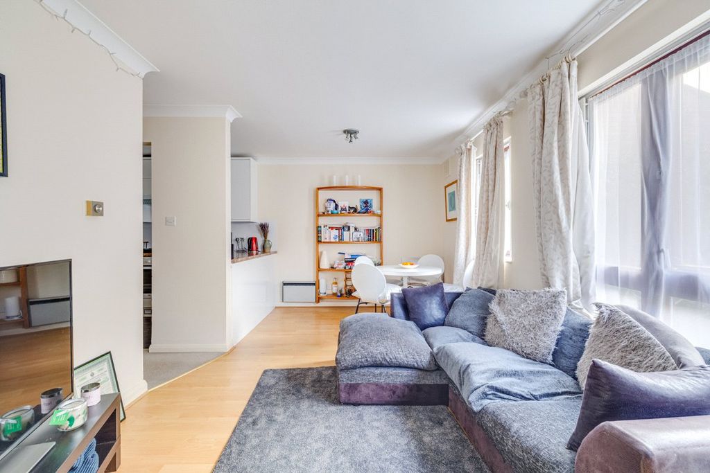 Property photo 1 of 10 Picture No. 03
