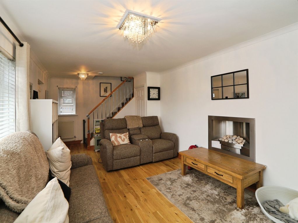 Property photo 3 of 21