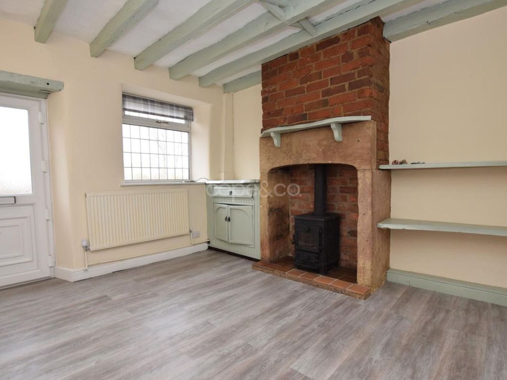 Property photo 2 of 11 1874032