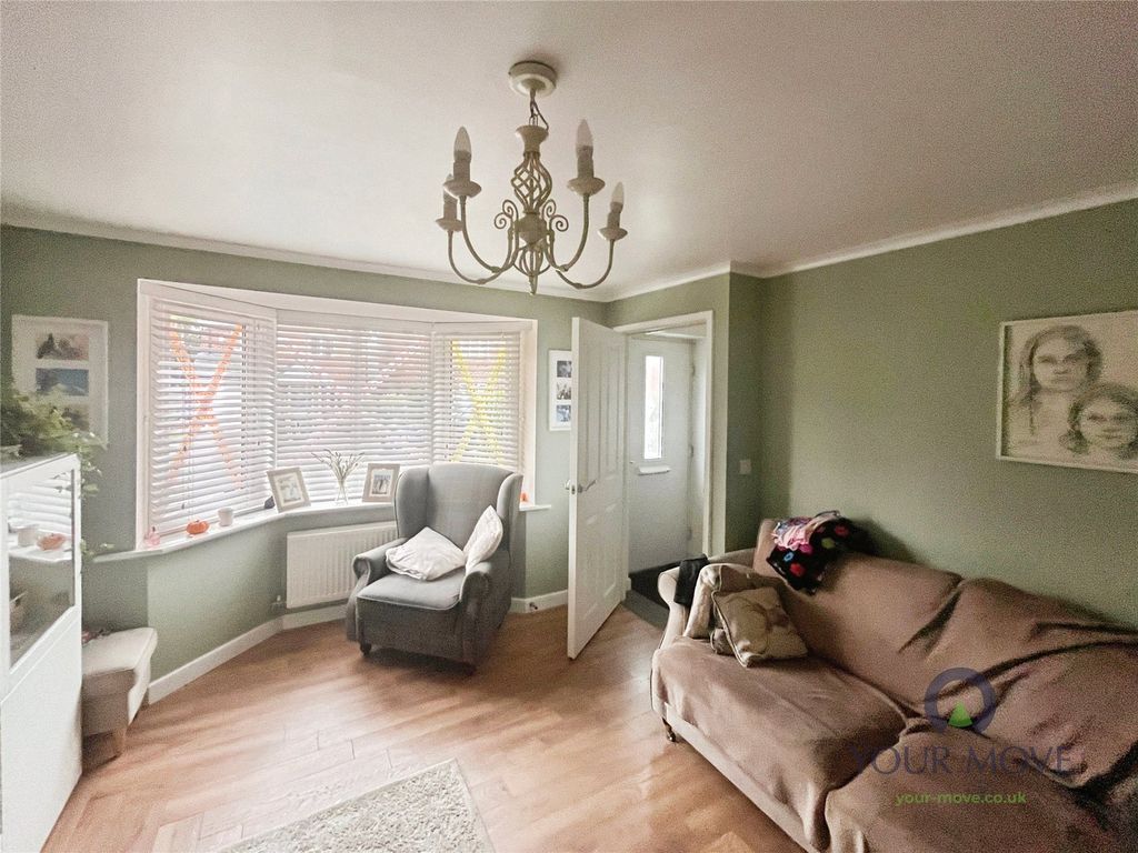 Property photo 2 of 12 Picture No. 03