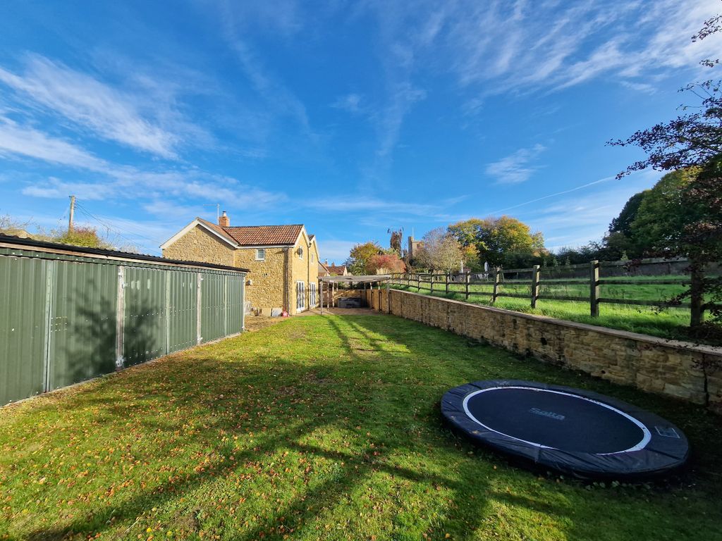Property photo 2 of 25 Rear Garden-Angle 2