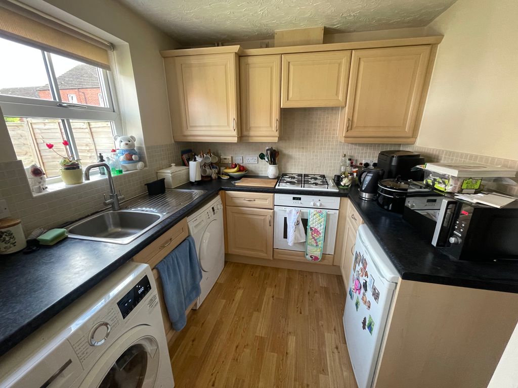 Property photo 2 of 6