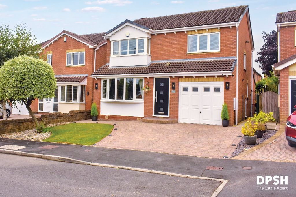Property photo 1 of 40